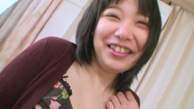 Radical Asian: Mollige, behaarte japanerin