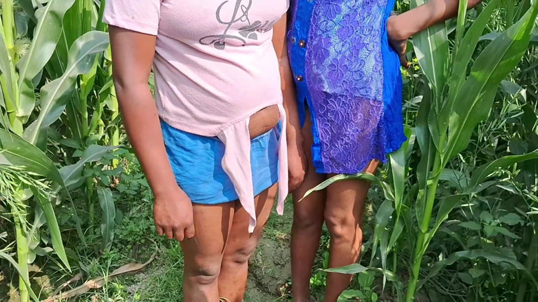 Desi step mom: Quente esposa, novos três mais recentes, sexo ao ar livre