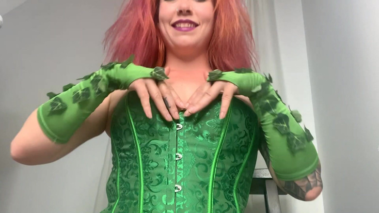 Deanna deadly: Poison Ivy fångar POV Robin retar och avslutar honom med...