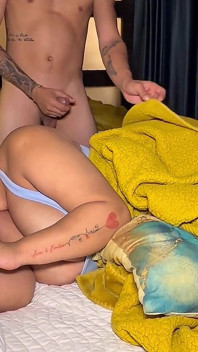 Împărțind o cameră cu fratele meu vitreg pervers într-o călătorie de familie - Savannah Watson