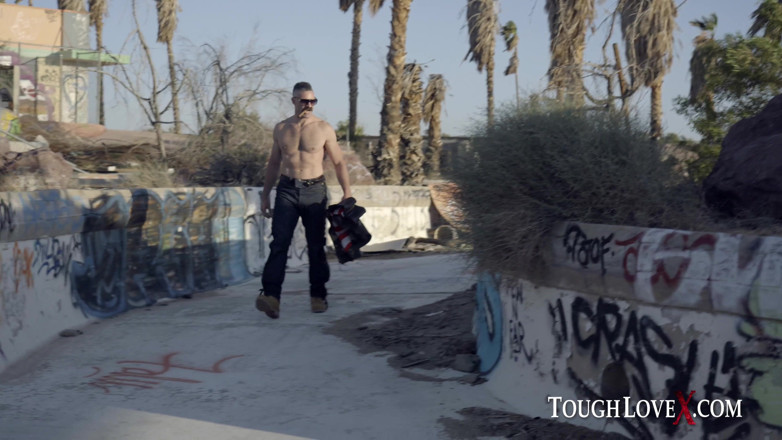 ToughLoveX: TOUGHLOVEX - латину Abby Lee Бразильский жестко трахнули на улице
