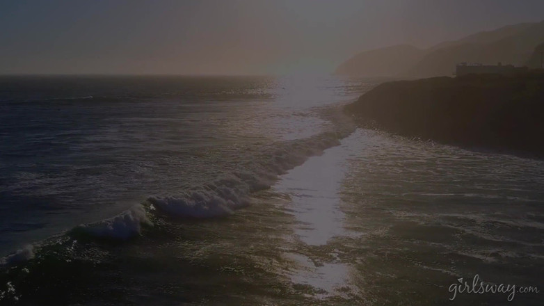 Girlsway: Vampiers: deel 1: Welkom bij de clan