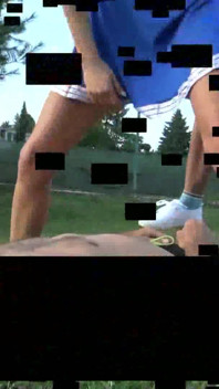 Cheerleaders Piss on Their Trainer
