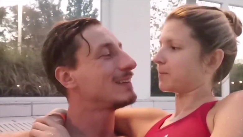 Gina Gerson: Ryzykowne ruchanie w toalecie