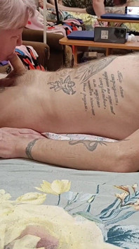 Teściowa ogląda zięć spust po lodziku