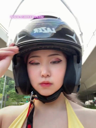 Msbreewc: 你的父母不在家？