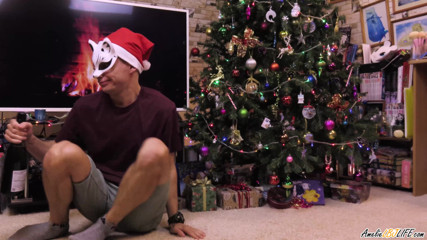 Amelie Dubon: Mann fantasiert, wie hatte doggystyle nach der weihnachtsfeier - abspritzen