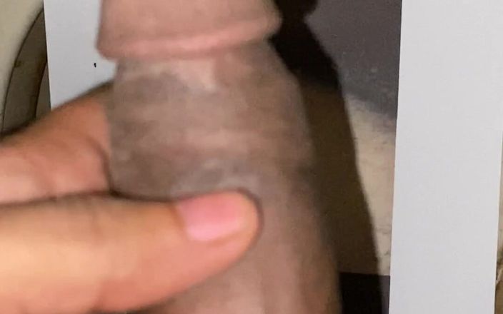 Sex porn love: Éjaculation sur sa propre bite