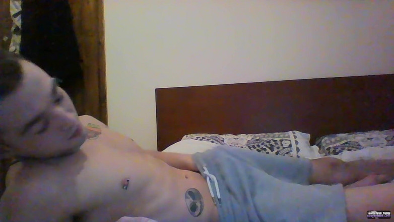 Lust for boys: Out of Twon撸管表演