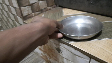 Wheyincognito: ホットな18歳の少年が自宅で大きな黒いペニスとファック