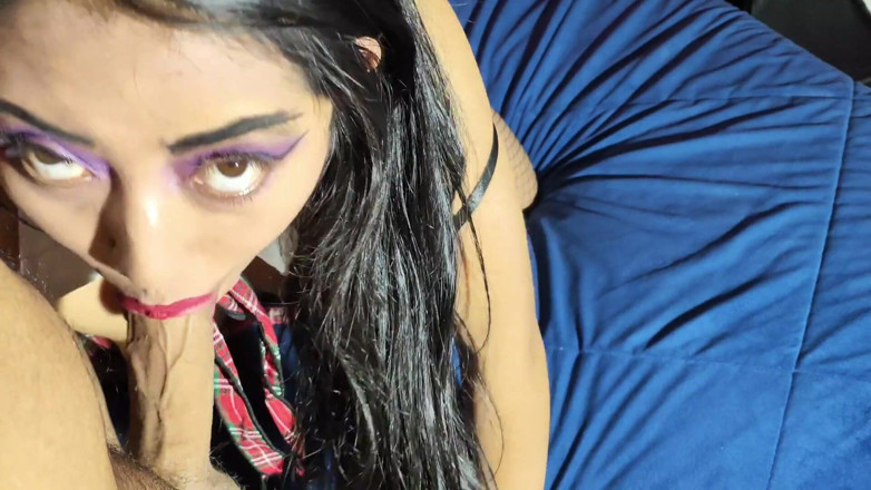 Karla love: College-mädchen wechselt schwanz vom arsch zur muschi