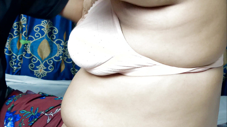 Ruhulbd: I’m Fucking Hard My Stepmother, Stepmom Miss My Stepdad so...