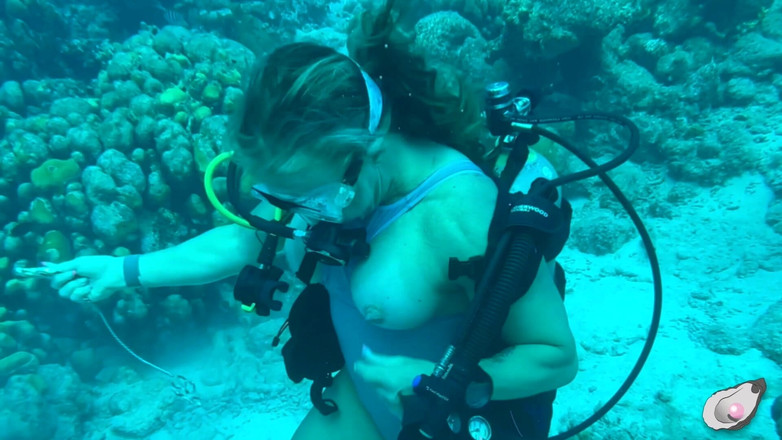 Mistress Pink Pearl: Alleinzeit in Bonaire