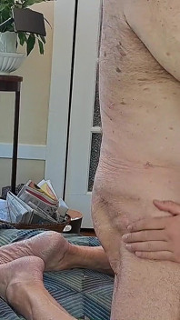 Tlustý čůrák Top táta medvěd saje chlupatého chlapce