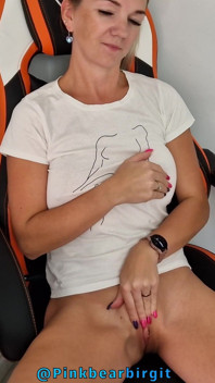 Słodkie majtki Różowego Niedźwiedzia Birgit i Ogolone cipki Palcowania