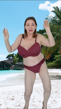 Bà già nóng bỏng