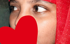 Desi Queen: Desi indičtí vysokoškoláci vesnické sex show s plným obličejem
