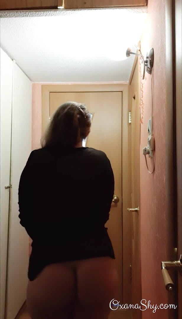 MILF Oxana: Compilazione di selfie nudi nel mese di giugno caldo
