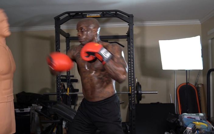 Hallelujah Johnson: Bài tập boxing workout kháng ban đầu nên tập trung vào...
