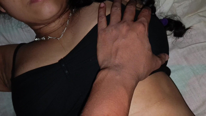 Hot Sudipa: Il bellissimo villaggio arrapato bengalese Bhabhi, mi ha chiamato di...