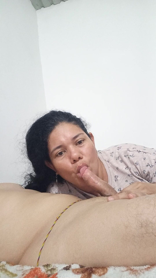 Girlfriend Sucking Delicious Deep Throat (Valkyrie and Luigy Couple)