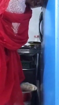 Abang tiri tidak dapat menghilangkan dahaga pepek adik tiri yang baru berkahwin