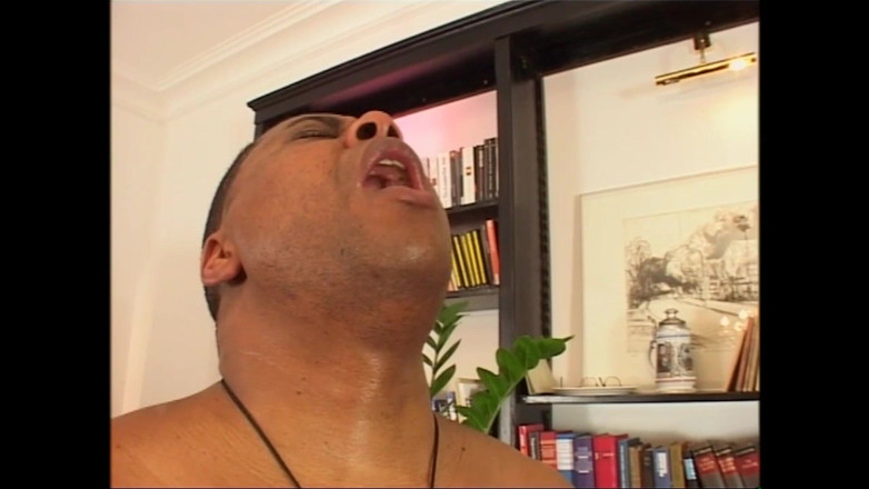 Purzel Official: 金发妓女的两根大鸡巴