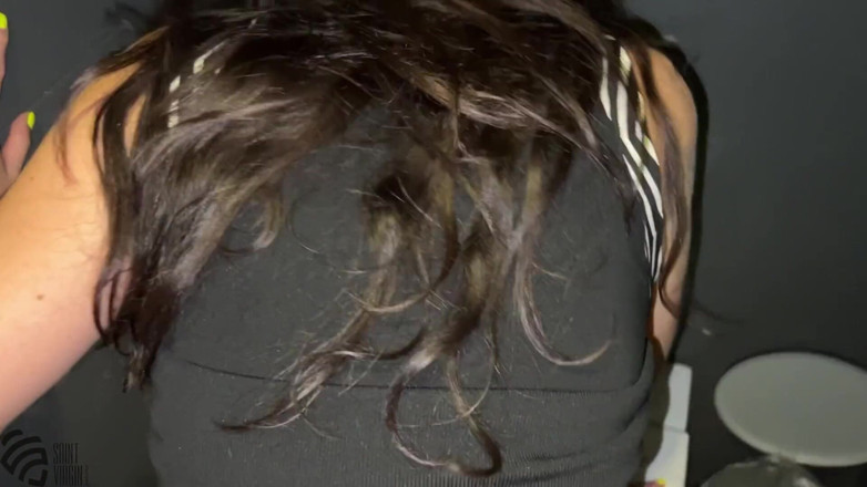 LizaVirgin: Follada en un baño público
