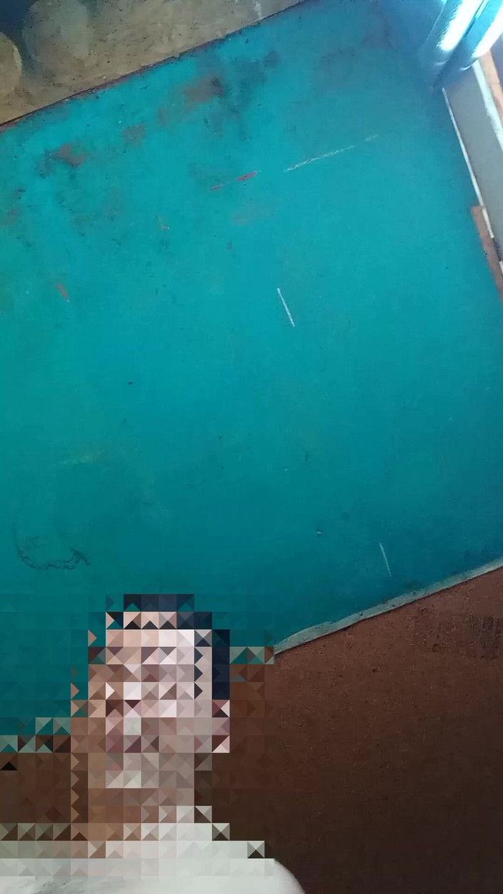 Dog4242: Genç kadın ve 50 yaşında kadın