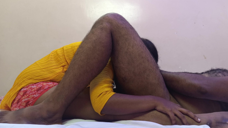 Pushpa porn: Islak amcık ve sevimli yaraklı