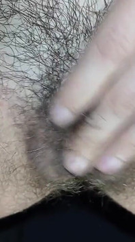 Unsere haarigen muschis stöhnten, bis sie sich gegenseitig kamen