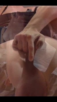 Šťastný nový rok všichni, květen tento příští rok nám přináší spoustu análního sexu a spoustu spermatu
