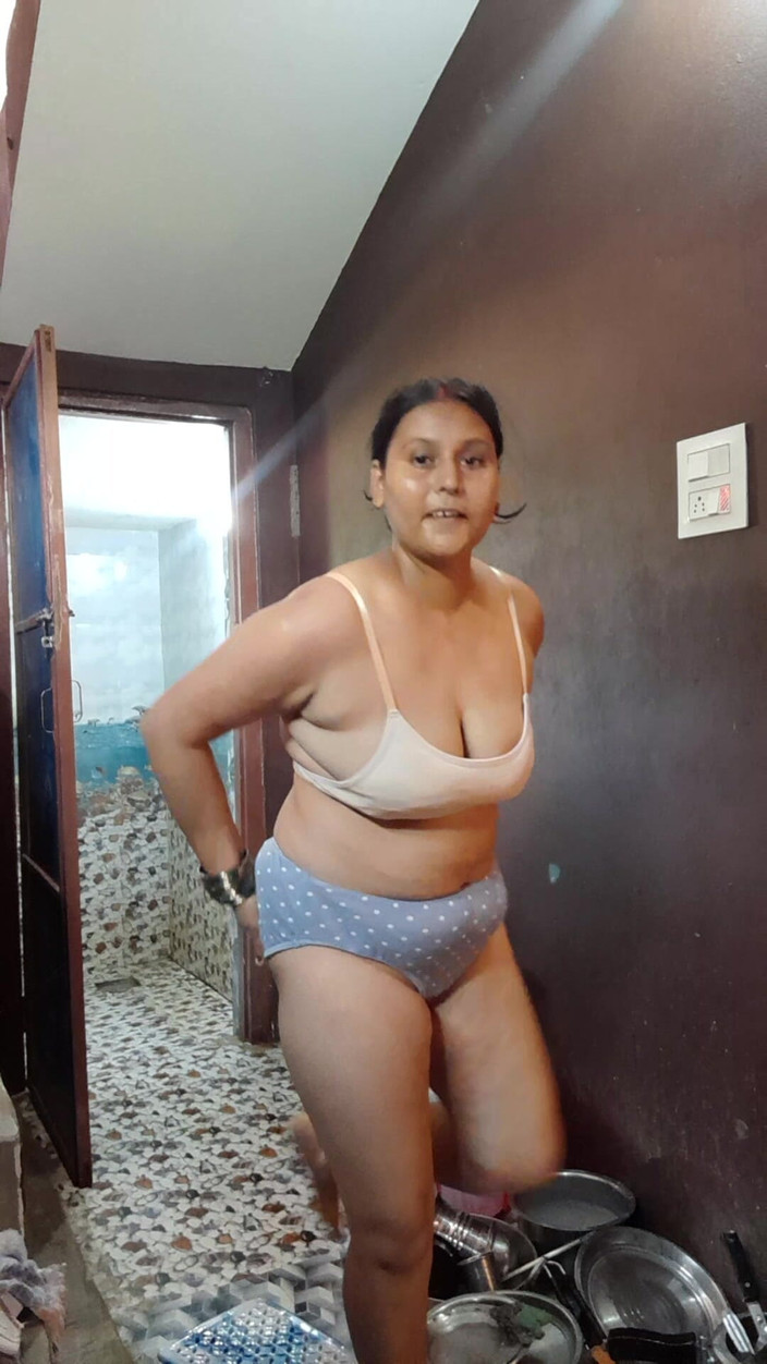 Puja555: Puja Bhabhi ежедневно блоги сосание члена