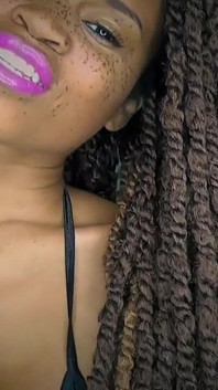 Powerless Against Fuchsia Lips - fetiche de batom rosa com a deusa Rosie Reed mesmeriza você na escravidão batom - 1080p HD