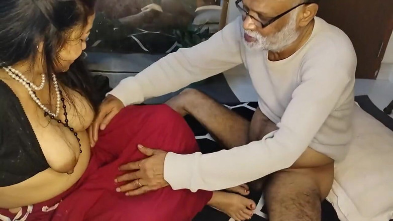 Xoxo Times: 2nd Part Fucking Sucking Foreplay Hindi Audio Boobs Nipple Tiny...