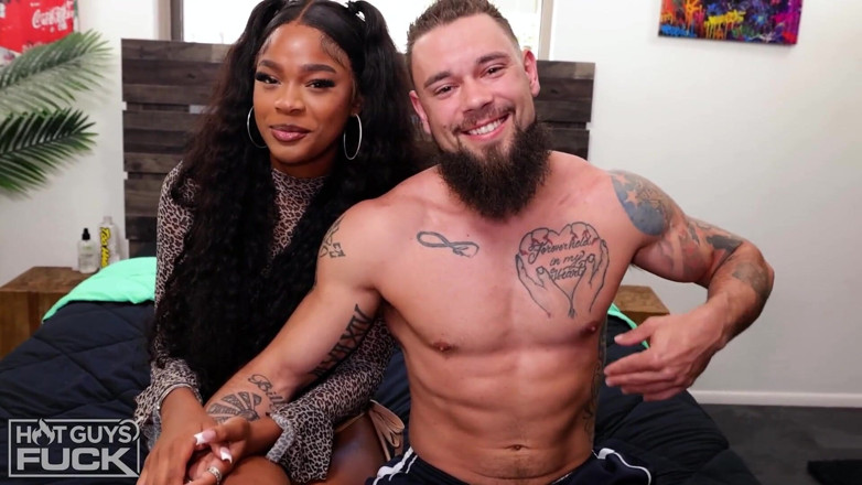 Hot Guys Fuck: Amcığını mezara koydu! Brodie Graves Brianna Moore'a yalvararak sert sikişiyor