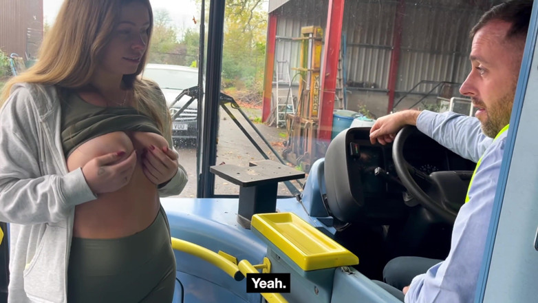 Emojizz: Щасливий водій автобуса