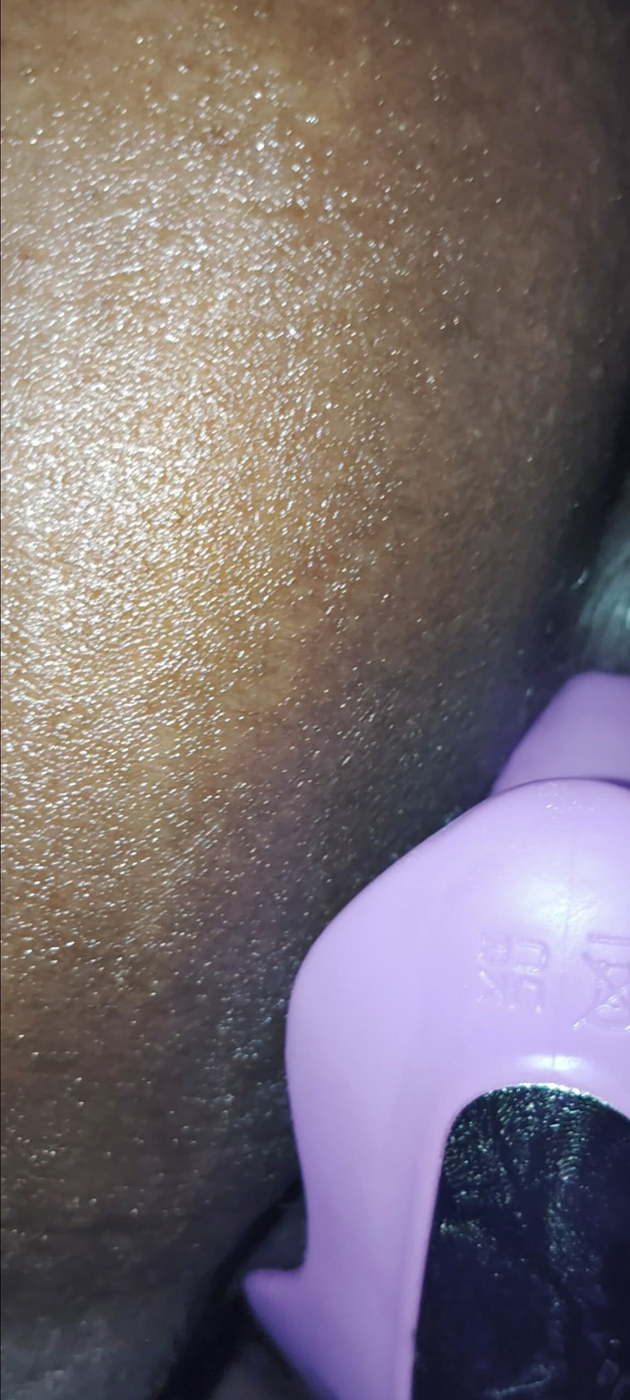 Lola Tha Pink Bunny: Играю с коричневым сахаром!!