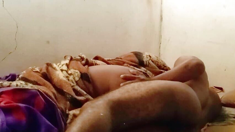 Casalsaodaporra: Ochtendseks met stiefzus met grote kont