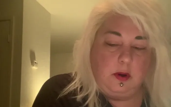 BlancaGirlBBW: Morning Vibes!