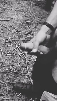 Influencer terkenal pancut dalam hutan