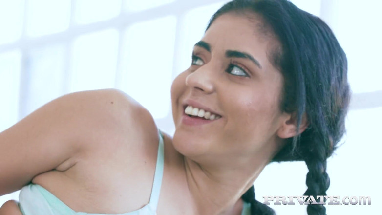 Private.com: Aysha, Ellen Betsy och Liz Rainbow - Slutty spel av snurra...