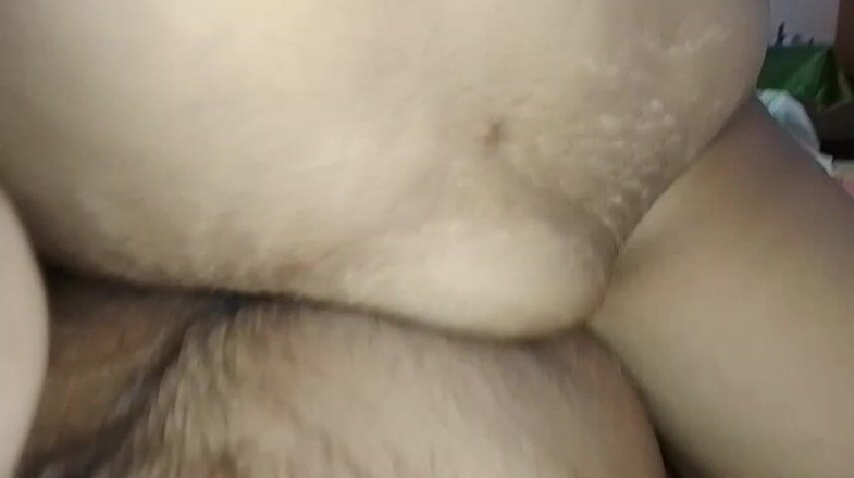Skydreem1104: Indisch dorpsmeisje rijdt op de penis van haar man en...
