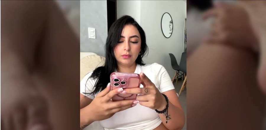 Ayumi Hall: Chcę wstać do psoty i pieprzyć mnie teraz i na...