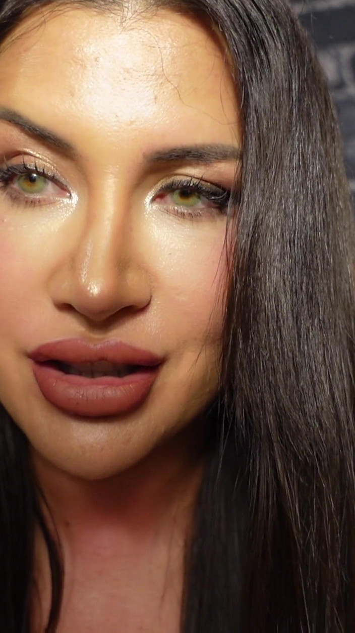 Anitta: Gedankenkontroll-Zerstörung