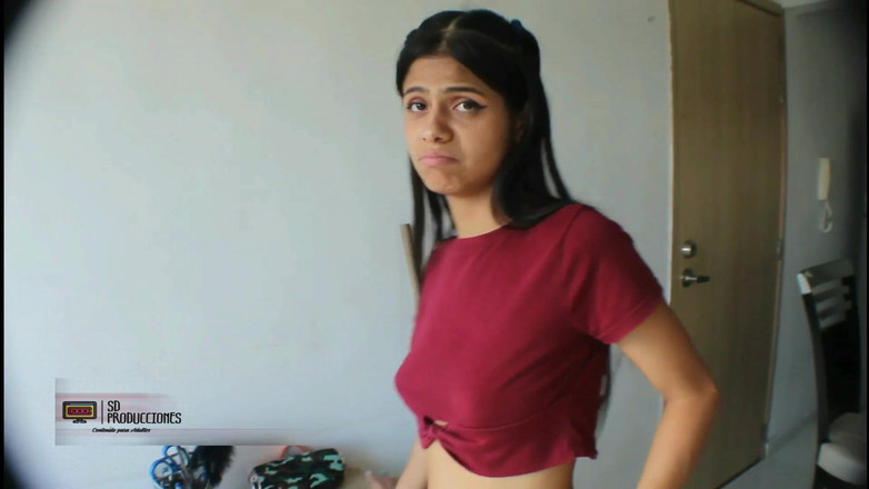 Britany: 하드코어 애널 섹스 내 아파트에서 존나 발정난 인도녀