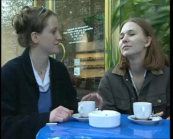 YOUR FIRST PORN: Dois amigos só querem brincar