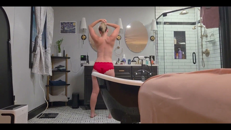 ScarlettRavenXO: Stepson Caught Watching Stepmom Shower