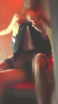 Striptiz kulüplerinde kayıtlı özel odalarda kamera arkası işleri gizli toplantılar -1