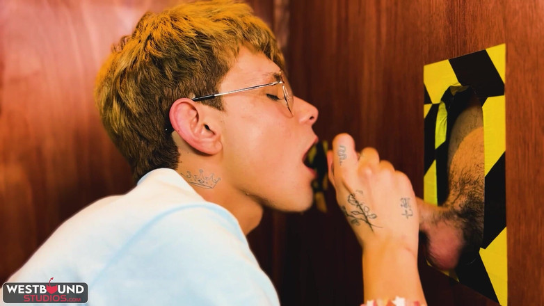 Latin Twinks: Marco Samuels gezicht doorweekt in sperma